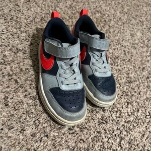 Nike Kids Sneakers in Navy, Gray, and Red